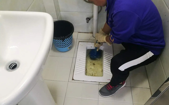 五大连池疏通蹲坑